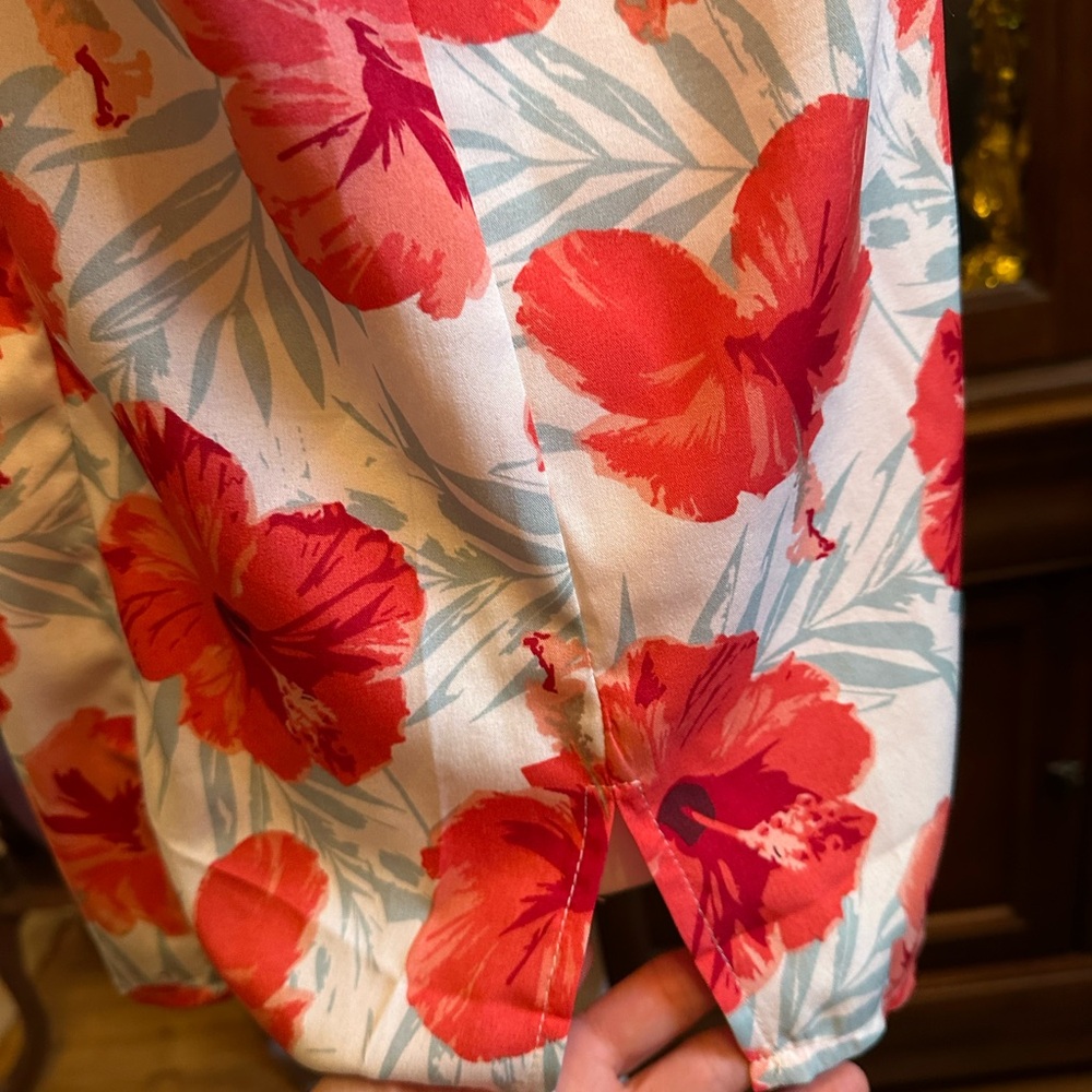DAVI & DANI Coral Red Floral Patchwork Button Front Top - Picture 4 of 11